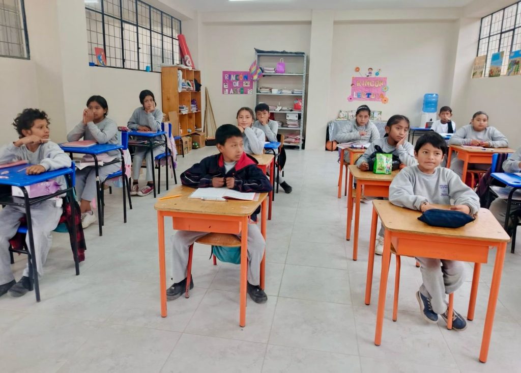 Debate terminó sin propuestas claras en educación.
