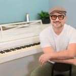 El músico azuayo Danny Galán ha sido aceptado como miembro de la Latin Recording Academy, la organización de los Premios Latin Grammy.