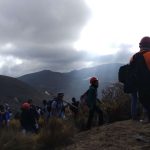 Comuneros del grupo 'Voluntarios Chaucha', se organizaron para trasladarse a las zonas afectadas por el fuego en diferentes frentes de combate.