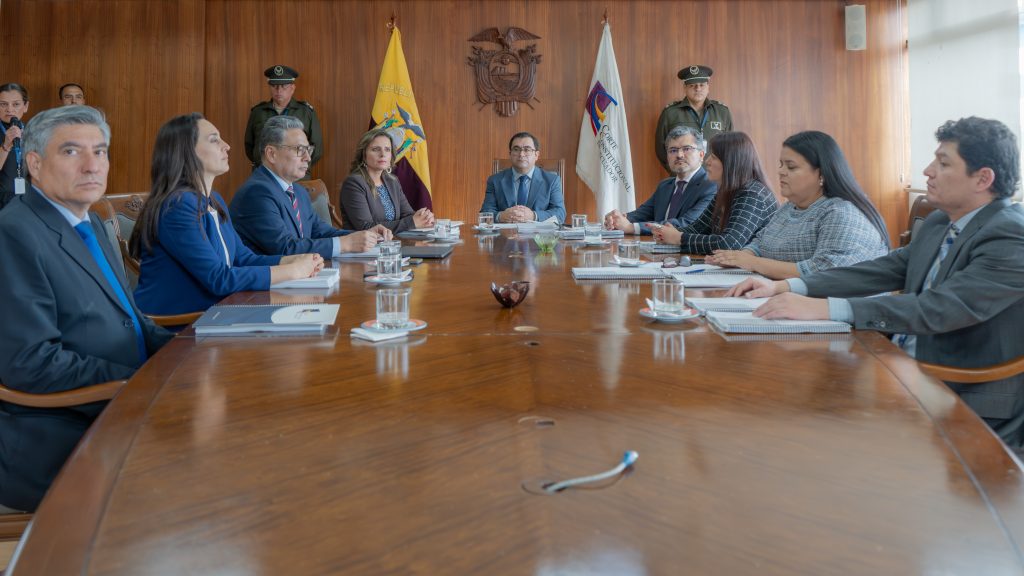 Juez Jhoel Escudero es el nuevo presidente de la Corte Constitucional de Ecuador.