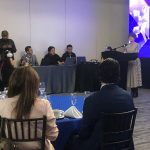 Mónica Malo, directora ejecutiva de ‘Mucho Mejor Ecuador’, durante el Summit Desafío Empresarial, que se desarrolló en el Hotel Oro Verde.