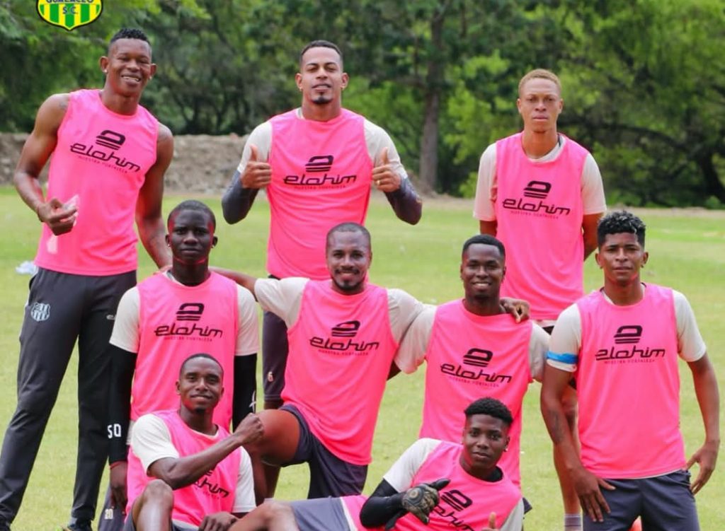 Jugadores del Gualaceo SC.