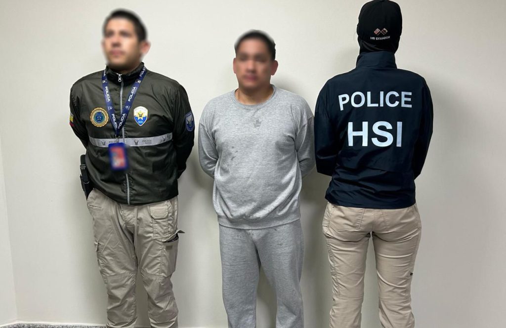 La Policía Nacional anunció la detención de José T. en los EE.UU., buscado por el delito de asesinato en Ecuador.
