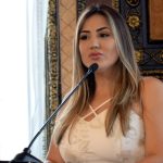 Mayra Salazar salió libre la tarde de este viernes de la cárcel de Latacunga.