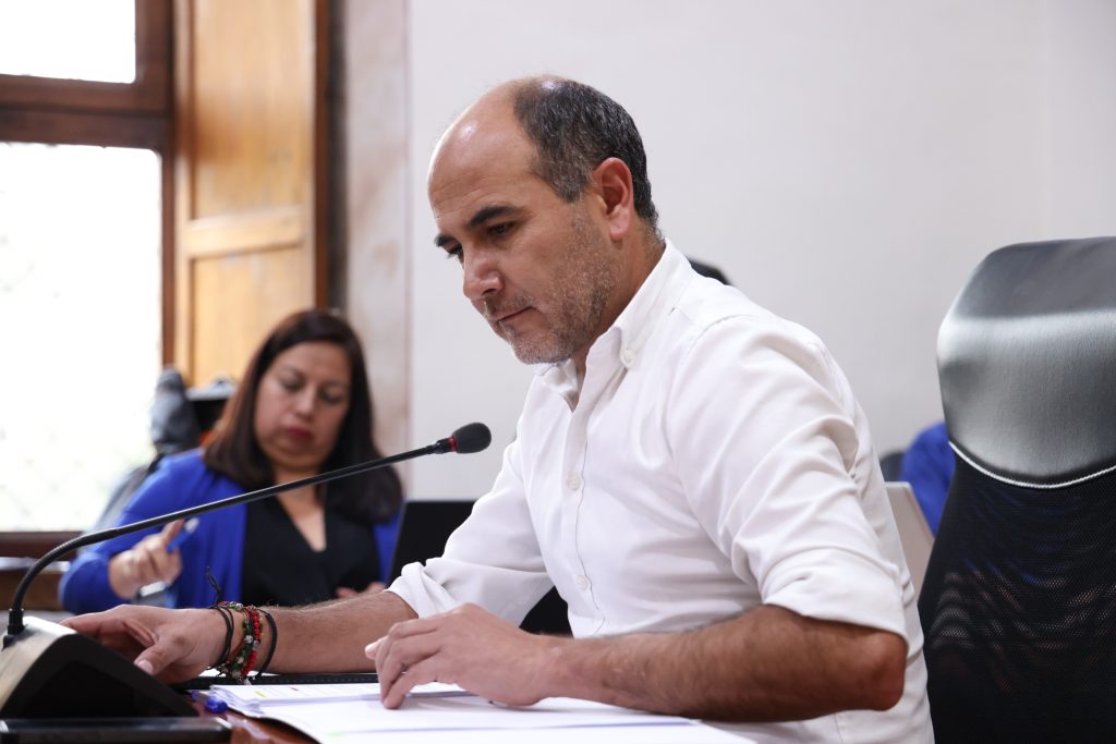 El Prefecto de Azuay ya es el vicepresidente del del directorio de Elecaustro.