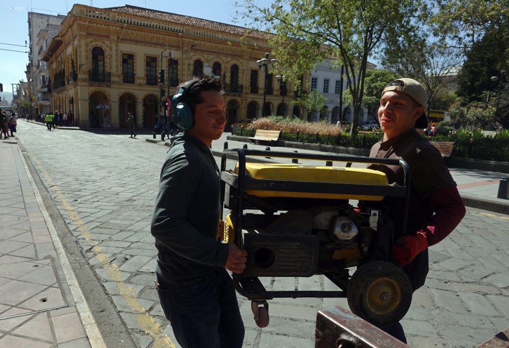 CUENCA-CORTES DE LUZ thumbnail