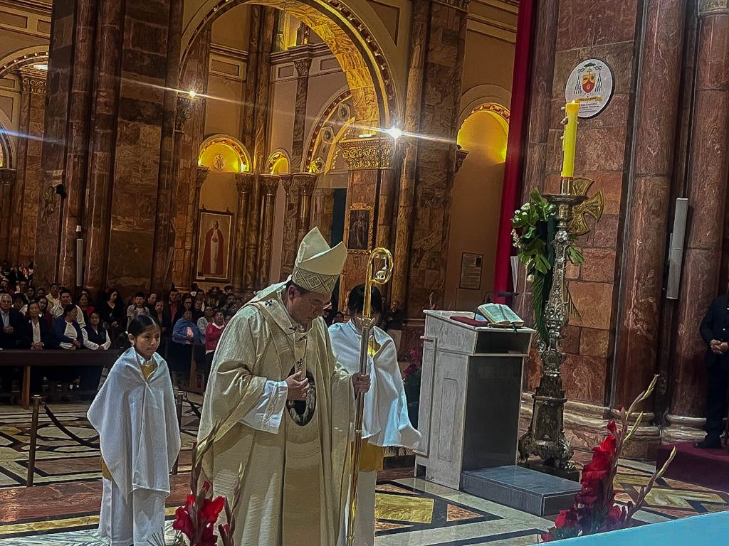 Papa León XIV: misa en Cuenca fue presida por el arzobispo Marcos Pérez Caicedo.
