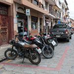 Preparan una reforma a ordenanza para que motos paguen parqueo en Cuenca.