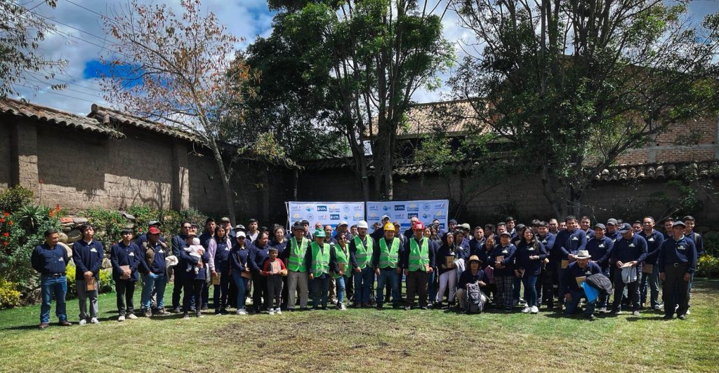 Dundee Precious Metals presentó programa de capacitación