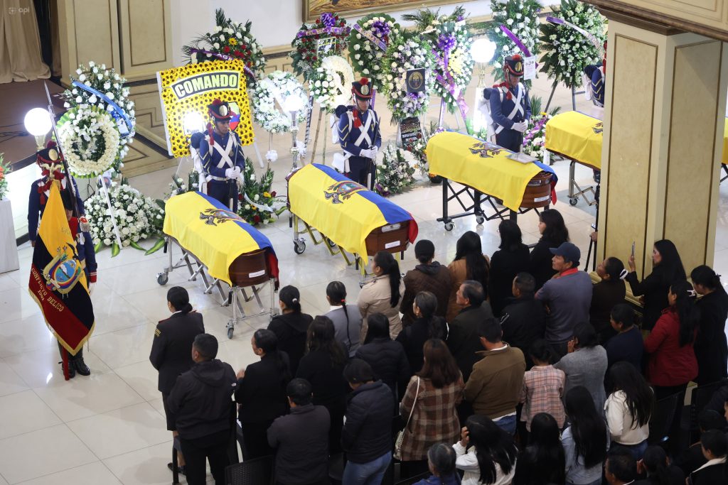 militares asesinados