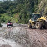 Desde el sector turístico local se espera que se cumpla el ofrecimiento de darle mantenimiento a la vía Cuenca – Molleturo. /Cortesía MTOP