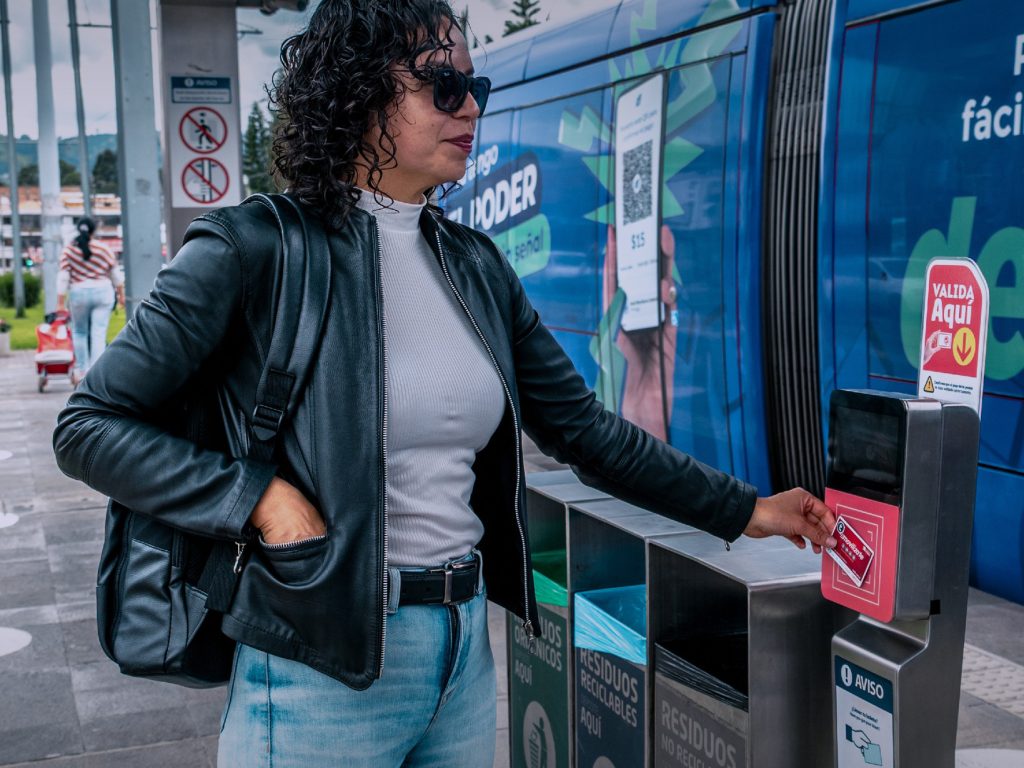 Las tarjetas del tranvía se pueden adquirir en cinco puntos de venta en Cuenca. /Cortesía