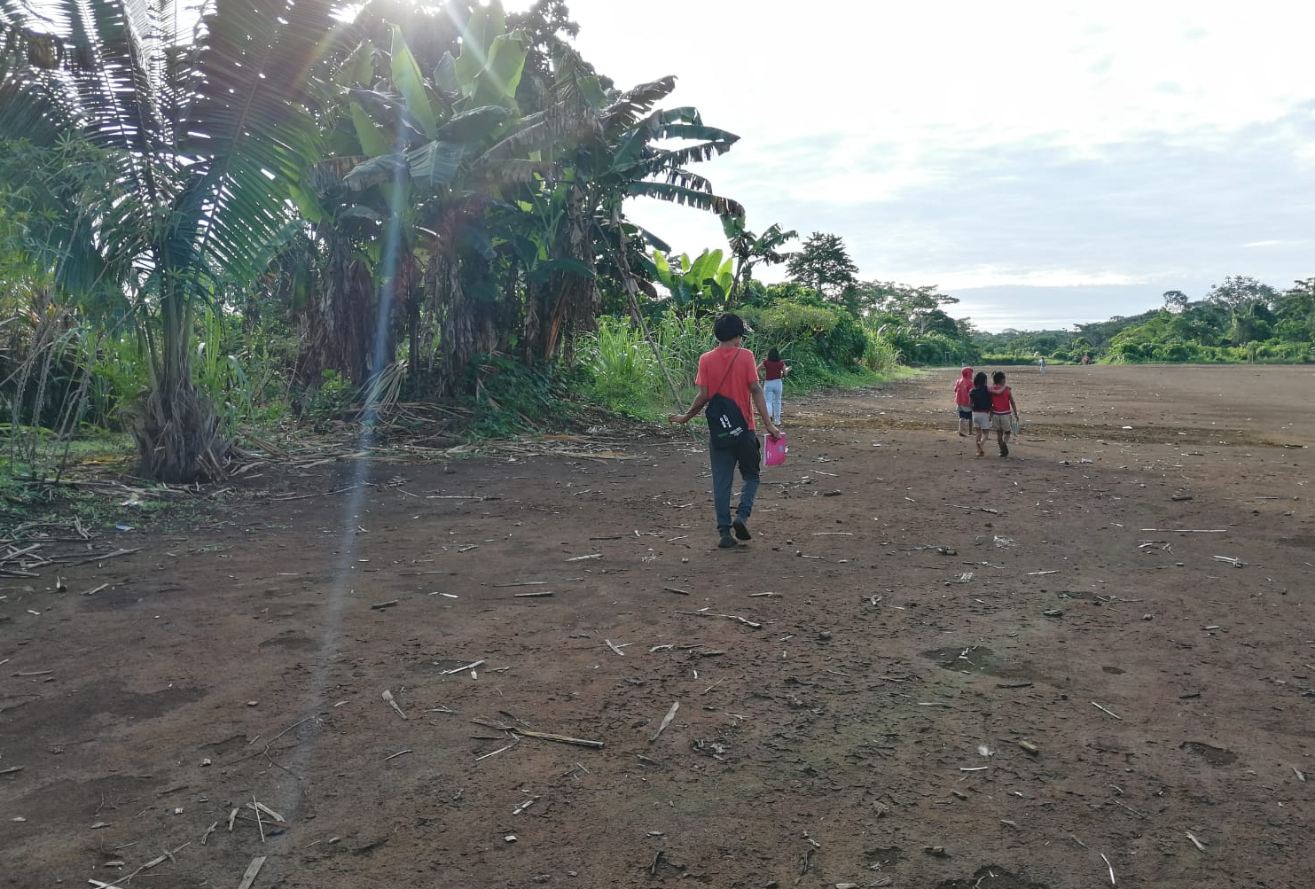 Tras las primeras pruebas aplicadas a los niños de las comunidades rurales de Taisha, se detectó leptospirosis como posible patología.