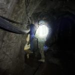 Militares durante la operación de destrucción del acceso a una mina del cantón Camilo Ponce Enríquez. /Cortesía