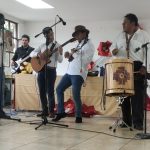 Oswaldo Morocho, David Llivicura, Sebastián Sinchi, Christian Quizhpi y Euler Taticuan durante la presentación. El Mercurio