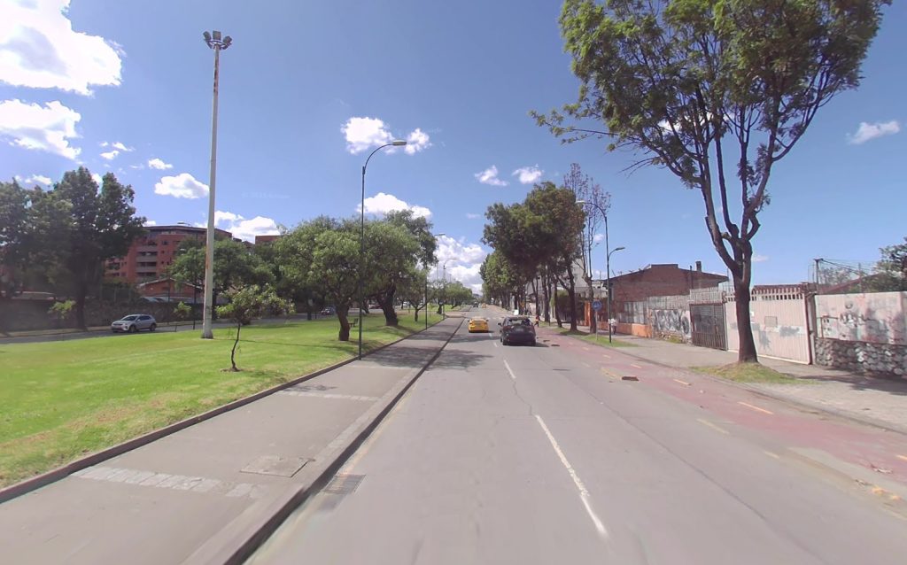 La avenida Solano se cerrará para el desfile por los 100 años de la Cruz Roja en Azuay. /Cortesía