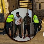 Entre los indicios decomisados a los dos sujetos detenidos por el presunto delito de robo con amenazas consta un arma blanca. /Cortesía