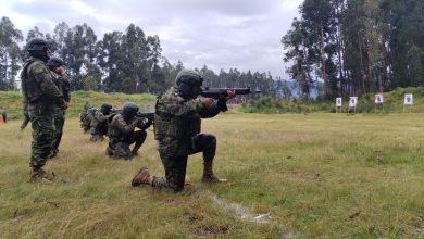 Militares
