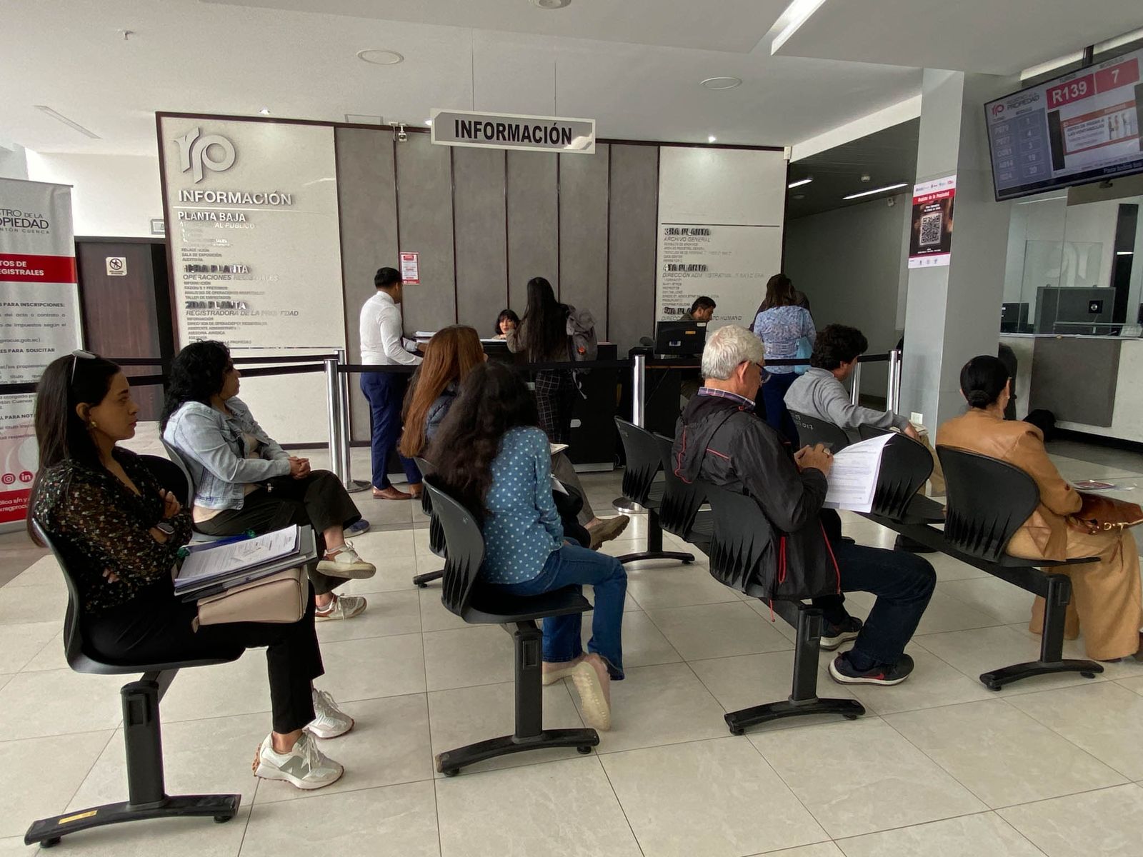 Registro de la Propiedad pide Certificado de Gravamen
