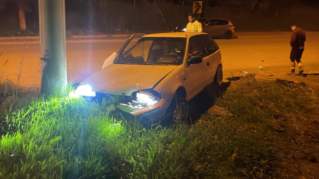 El siniestro más reciente cobró la vida de dos personas en la vía Cuenca – Girón – Pasaje, sector Victoria del Portete. /Cortesía