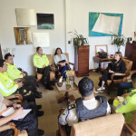 La reunión de seguridad en la Universidad de Cuenca se han presentado hechos delictivos que alertaron a la comunidad. Por eso se promovió una reunión de seguridad. /Foto Policía Nacional