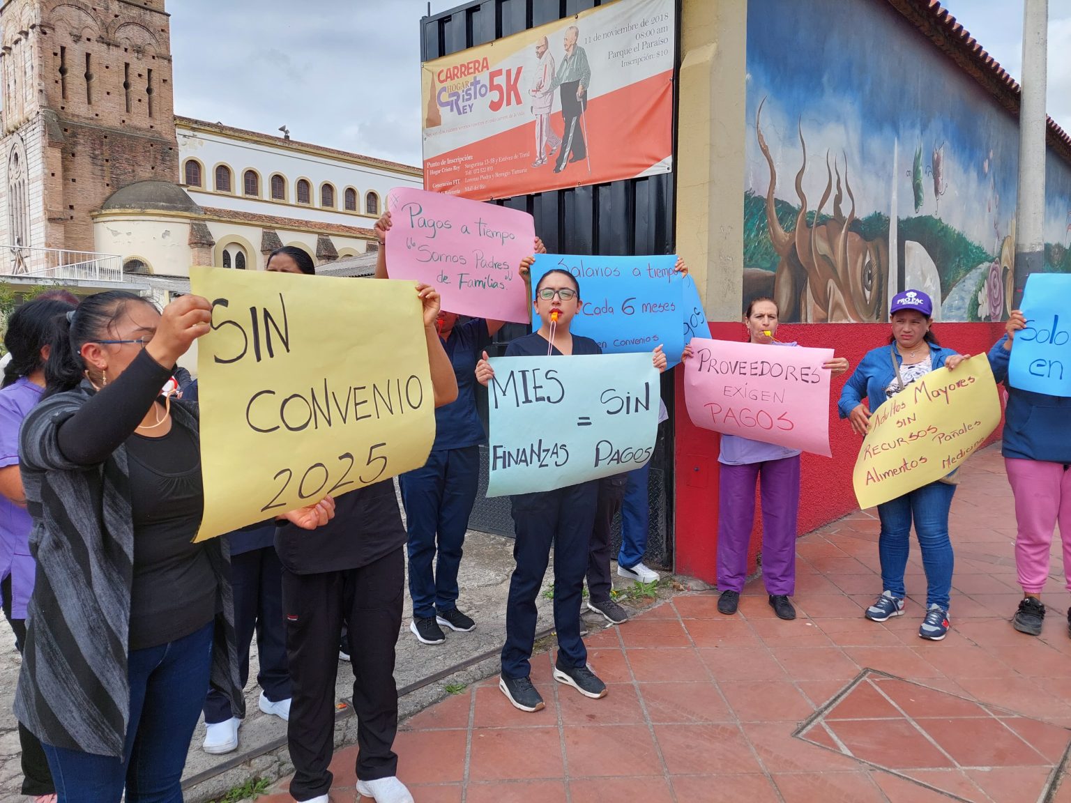 Hogar Cristo Rey hará un plantón para exigir el pago de 274.951,59 dólares al MIES