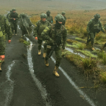 Militares destruyeron maquinaria en operativo contra minería ilegal en Nabón
