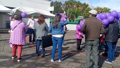 Pacientes con enfermedades autoinmunes hacen plantón en el hospital José Carrasco