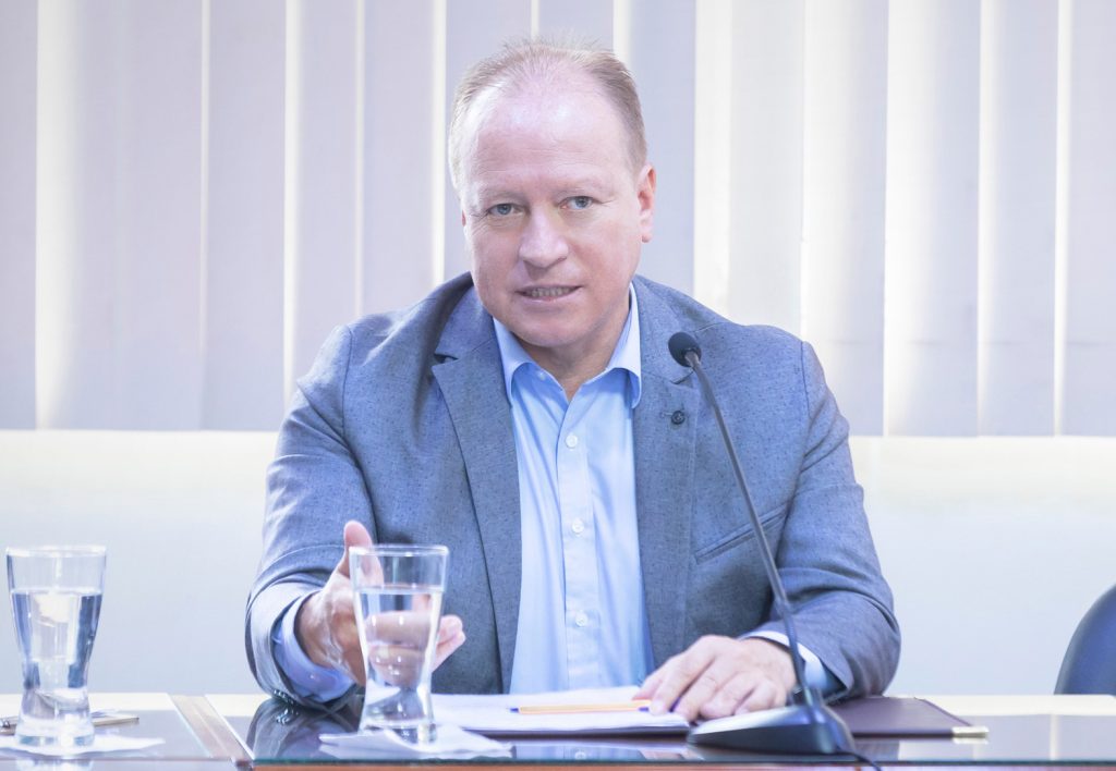 Franco Quezada Montesinos, alcalde de Loja, es destituido por el Consejo Cantonal. /Foto Municipio de Loja.