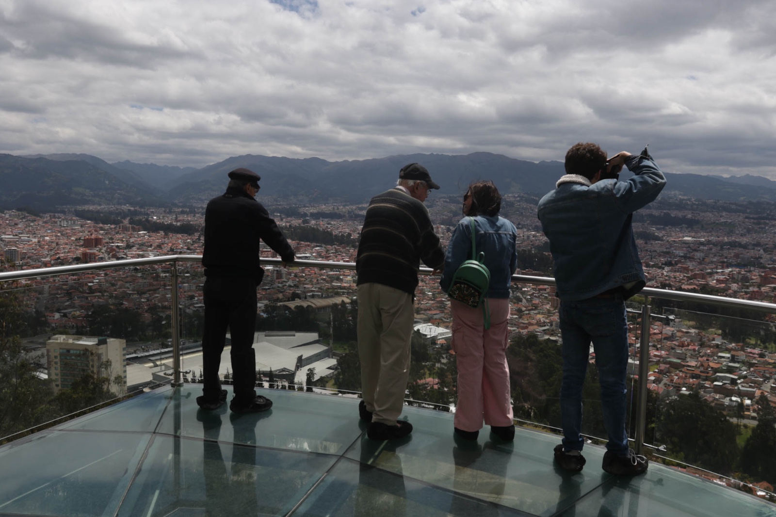 Los datos recopilados por el proyecto ‘Cuenca cómo vamos’ servirán para la generación de políticas públicas y transparentar la información. /XCA