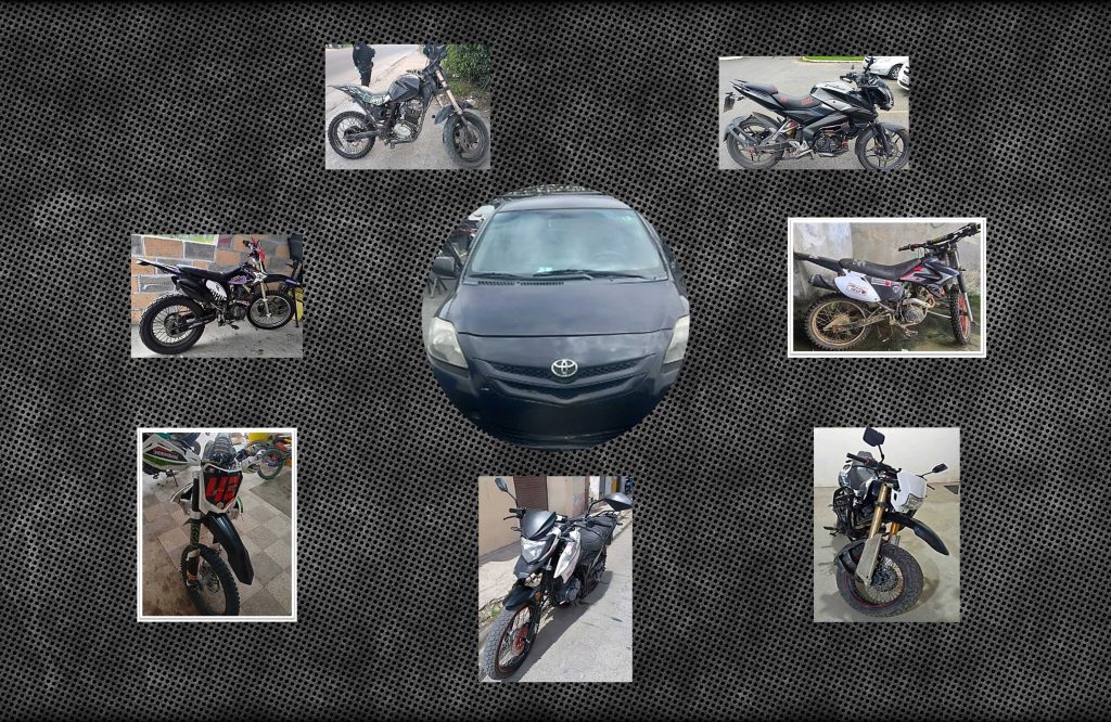 Cinco motos y un carro, reportados como robados, se recuperó en Azuay. Dos motos tenían adulteradas las series. /Foto Policía Nacional