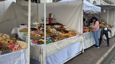 La vereda de la calle Bolívar también será usada para que artesanos y productores vendan los dulces durante el Corpus. /CSM