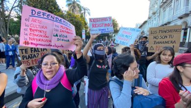 La marcha del lunes 28 de julio de 2025 la protagonizaron mujeres en el centro histórico de Cuenca. / XCA