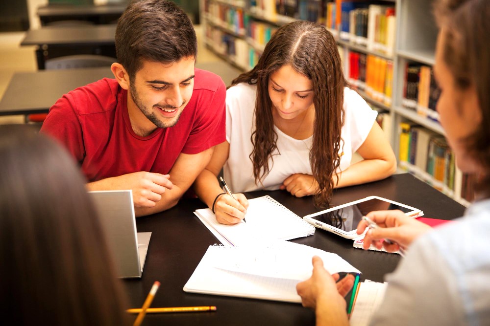 La convocatoria está dirigida para estudiantes ecuatorianos.