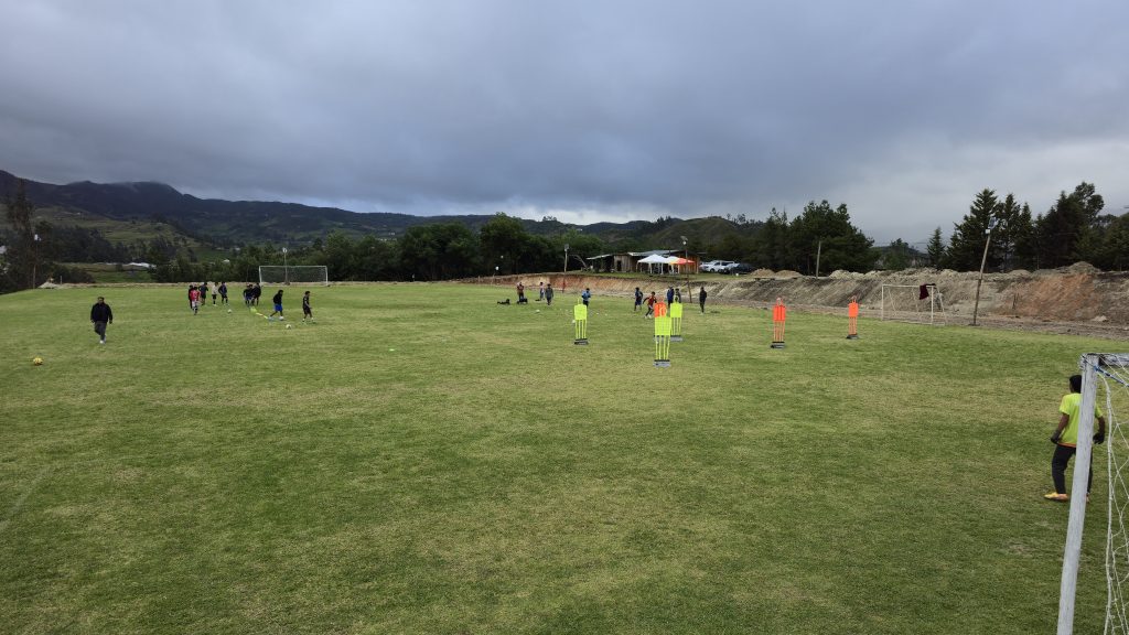 CLUB DEPORTIVO AYALOMA