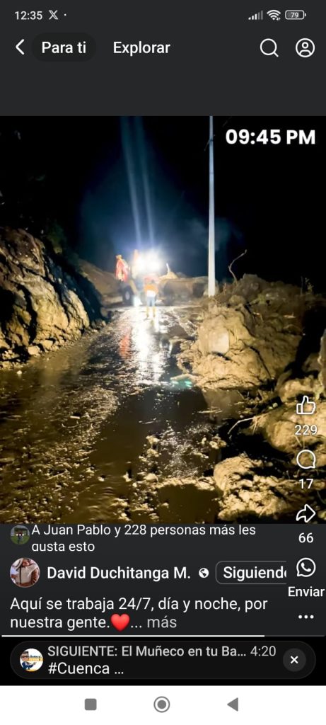 Maquinaria limpia la vía