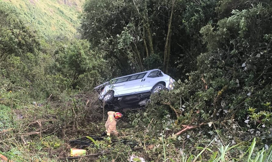 accidente vía Cuenca Molleturo
