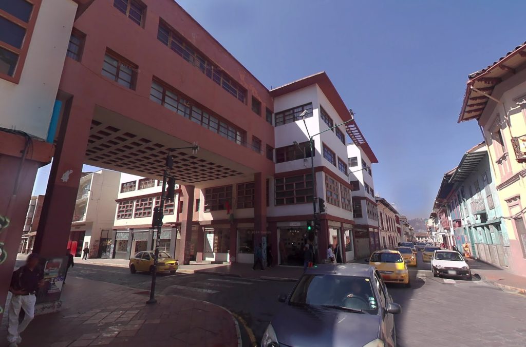 La Asamblea de la Casa de la Cultura Núcleo del Azuay rechazó y condenó la fusión de los Ministerios de Cultura y Educación. /Cortesía