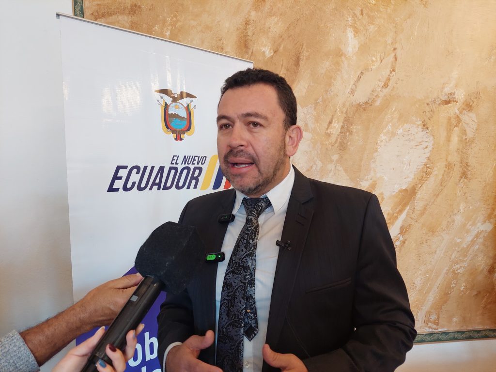 Marco Vinicio Bermeo dejó sus funciones como Intendente del Azuay. /Archivo