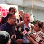 José Villavicencio, presidente de la Unión General de Trabajadores del Ecuador, tras presentar una acción de inconstitucionalidad en la Corte Constitucional.