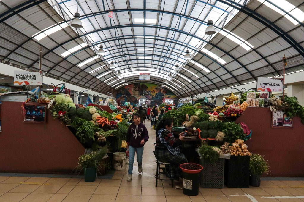 mercado 10 de agosto