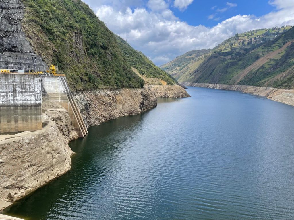 Descartan cortes de energía eléctrica por ahora
