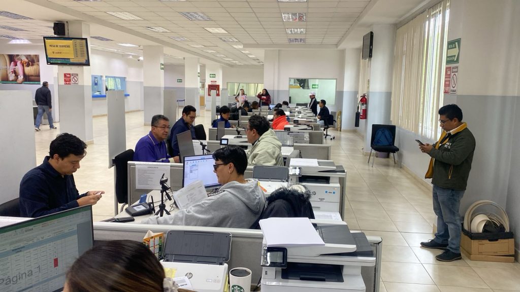 La ANT no pedirá el pago de multas como un requisito para hacer trámites.