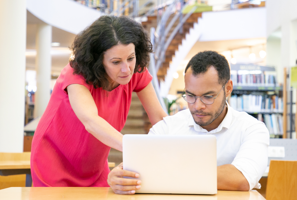 Tres universidades de Cuenca destacan en el ranking nacional de Webometrics. /Fotos referencial