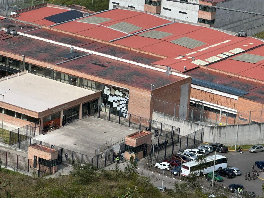 Un muerto deja un enfrentamiento en la cárcel de Turi, en Cuenca.