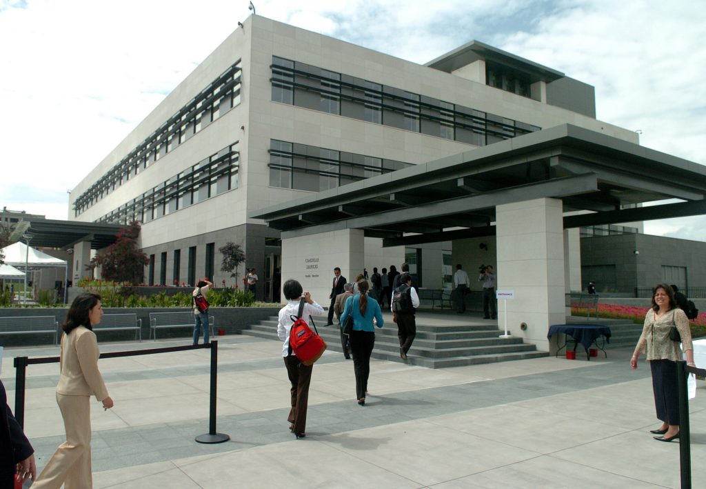 Desde este martes 2 de septiembre será obligatoria una entrevista presencial ante un oficial consular para la mayoría de las categorías de visa.