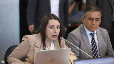 Christina Murillo, Superintendente de Economía Popular y Solidaria, expuso la situación de la Cooperativa de Ahorro y Crédito, CREA.
