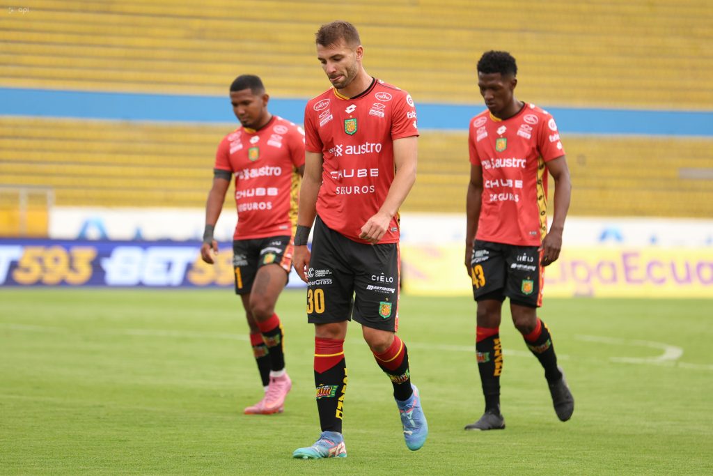 Deportivo Cuenca suma ya tres derrotas consecutivas en la LigaPro 2025. Foto: API