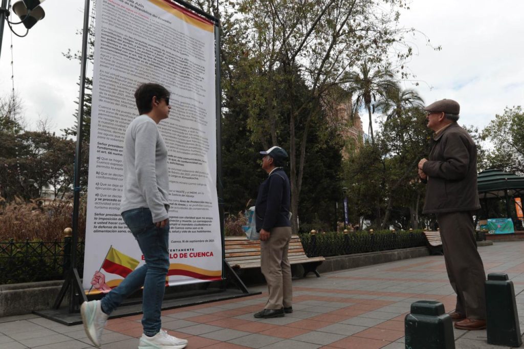 La FOA colocó esta una cartel con una carta a Daniel Noboa, presidente del Ecuador. 
