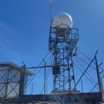 El radar de lluvias CAXX, de Cuenca, volvió a funcionar luego presentar daños por congelarse. /Fotos ETAPA EP